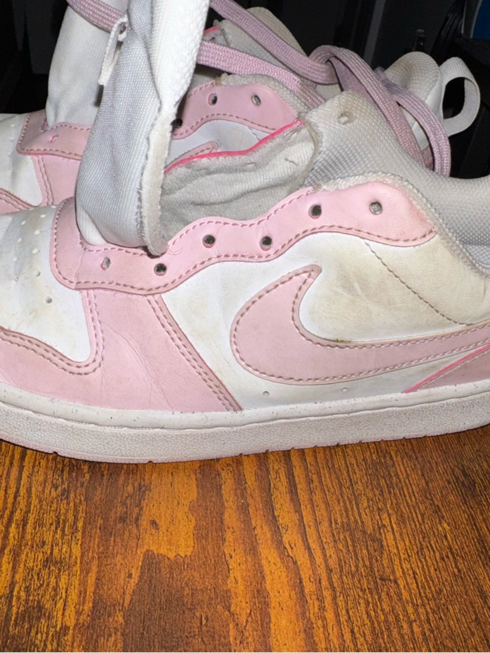 Nike Kids Pink and White Low-Top Sneakers